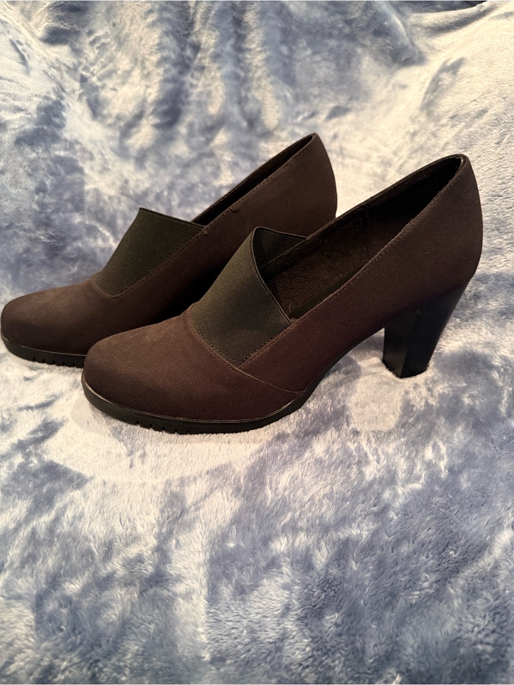 Women's Black Slip-On Block Heel Pumps Lauren blakwell